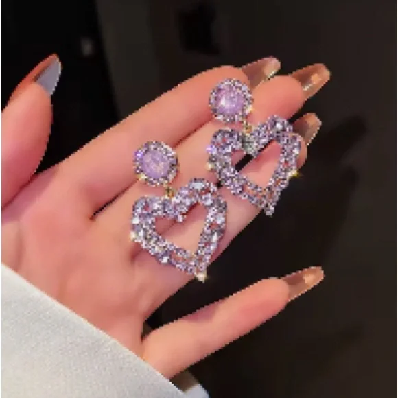 Elegant Purple Heart Earrings - Picture 1 of 2